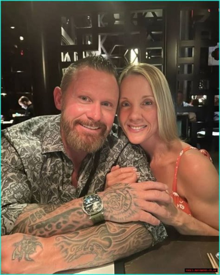 Alexandra Holden Husband Johnny Strong Wiki, Biography, Age, Height, Married, Wife, Net Worth 2021