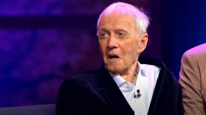 All About Paul Hogan | Net Worth, Profession