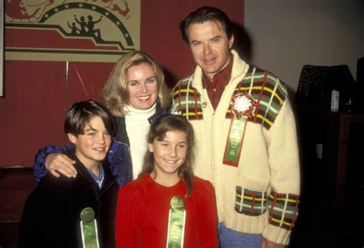 Allison Grady Urich- All About Robert Urich’s Daughter