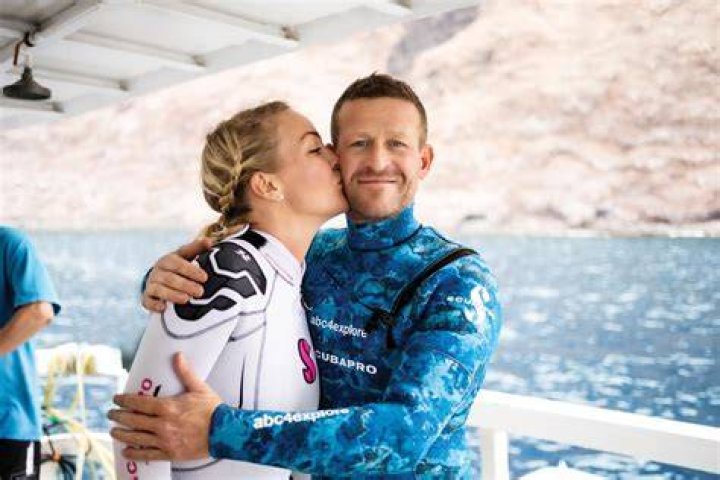 Andy casagrande wikipedia, net worth, age, shark shirt, height, wife, education