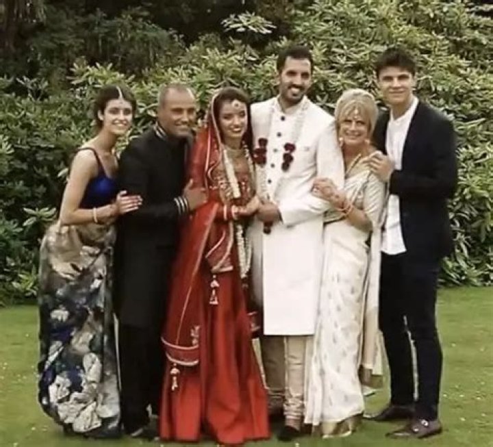 Anya Chalotra Parents | Madan And April Chalotra Family Tree And Ethnicity