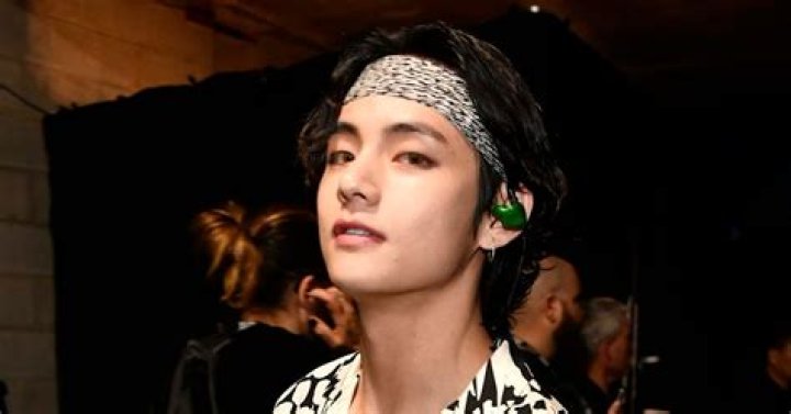 Army divided after BTS singer V is called out for wearing a durag during livestream ·