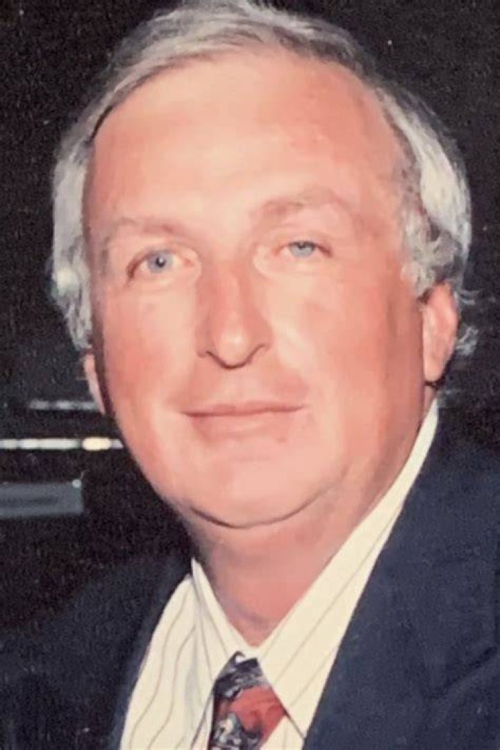Bob West Death And Obituary: Family Mourns