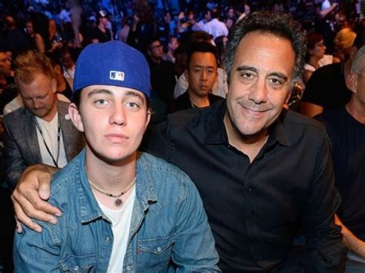 Brad Garrett's Hidden Sibling: Uncovering The Family Bond
