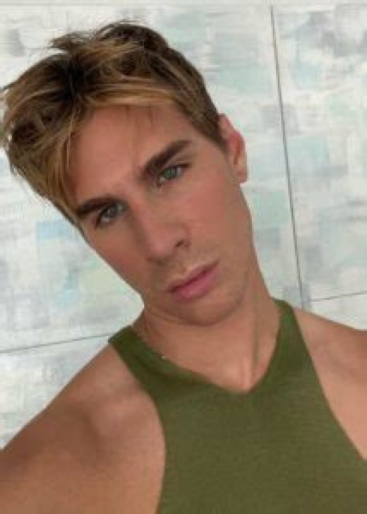 Brad Mondo Height, Weight, Age, Boyfriend, Facts, Biography |