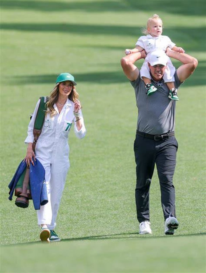 Brooks Koepka's Parents Meet Bob Estes