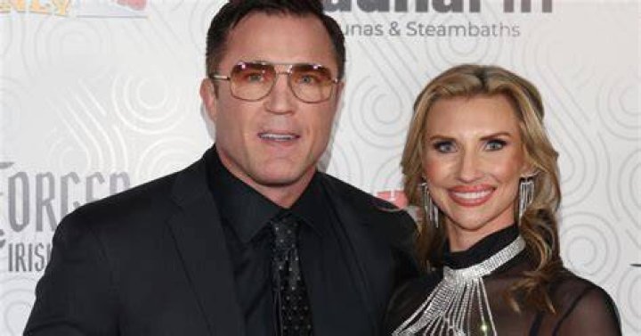 Chael Sonnen- Wiki, Age, Ethnicity, Wife, Height, Net Worth, Career
