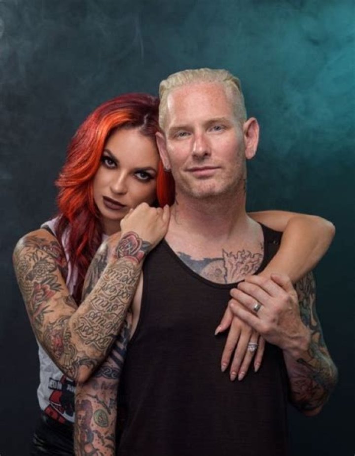Corey Taylor- Net Worth, Wiki, Age, Height, Girlfriend, Dating