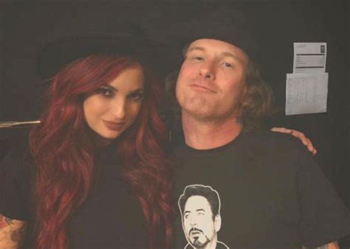 Corey Taylors Wife Alicia Dove Is Carving Her Own Identity