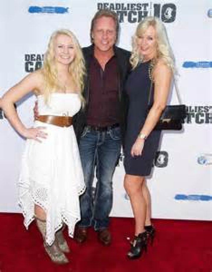 Discover The Extraordinary Journey Of Mandy Hansen: Sig Hansen's Trailblazing Daughter