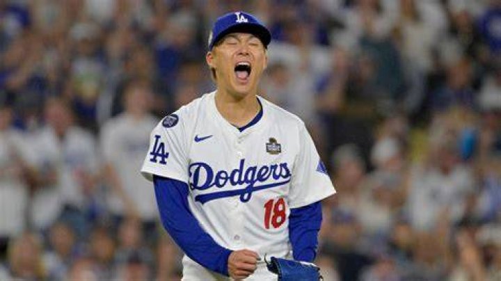 Dodgers get devastating report on star pitchers season-ending su ·