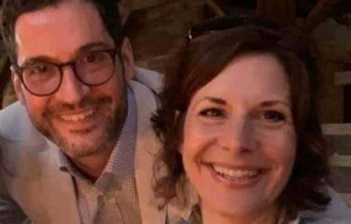 Does Tom Ellis Have A Twin Sister?
