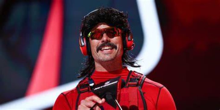 Dr DisRespect Gets Roasted By NadeShot and TeePee ·
