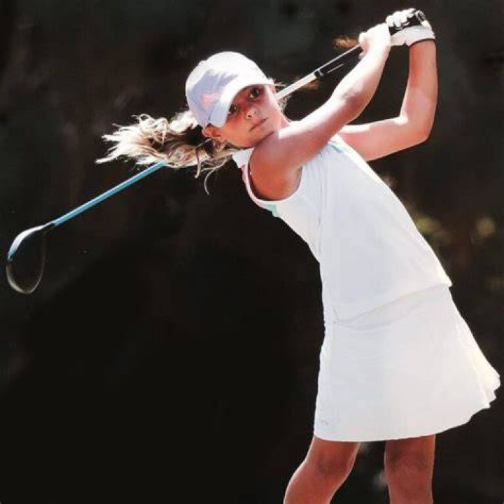Gabby Golf Girl Age And Net Worth: Meet Young Golf Instructor