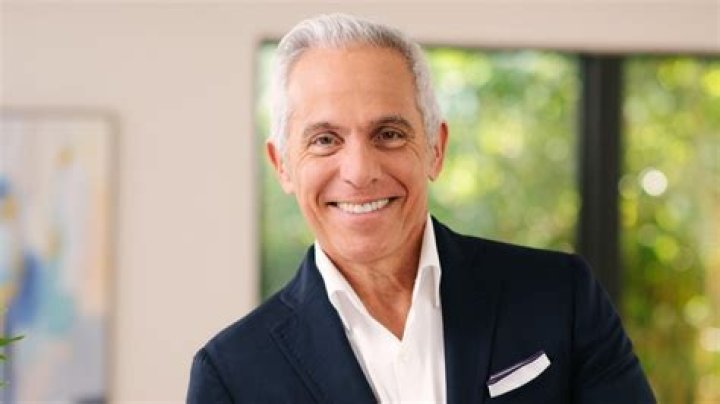 Geoffrey Zakarian's Stature And Culinary Success