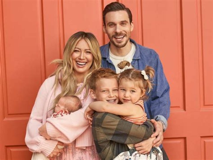 Hilary Duff Bio, Age, Parents, Husband, Children, Net Worth