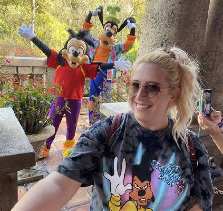 How Old Is Fernanda Gimenez From TikTok? Heres Everything To Know About Her ·