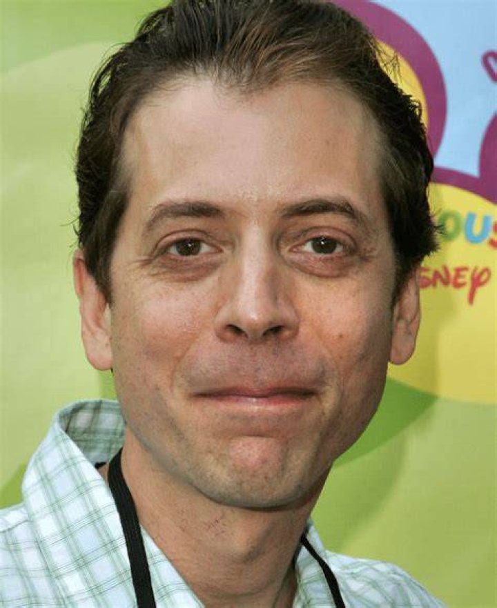 How rich is actor Fred Stoller? Net Worth, Wife, Children, Family |