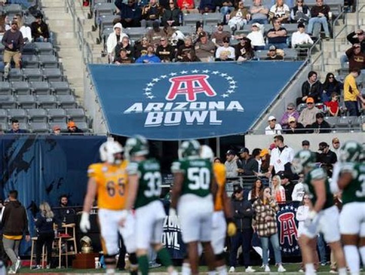 HUGE NEWS: The 2023 Barstool Sports Arizona Bowl Will Be Nationally Televised On The CW