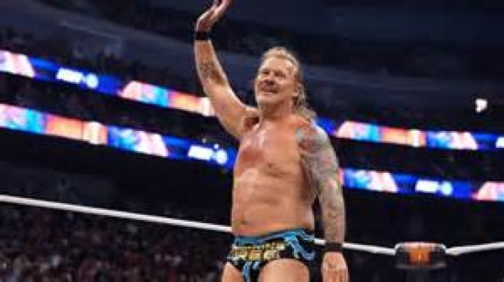 Insane MMA Fighter use WWE legend Chris Jerichos signature move to win the fight ·