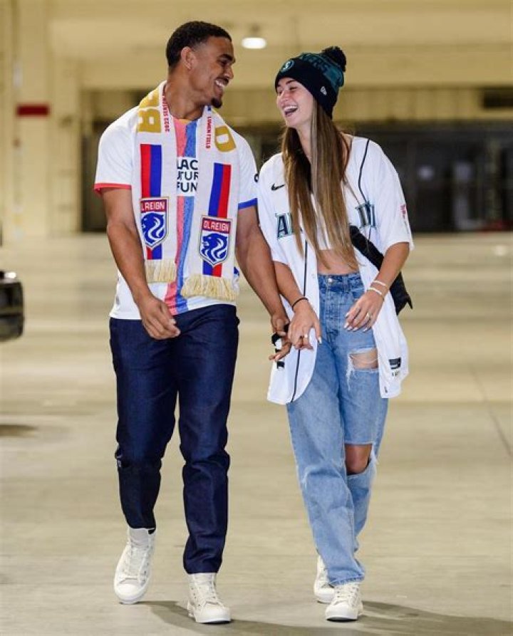 Is Julio Rodriguez Married