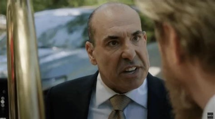 Is Rick Hoffman Related To Dustin Hoffman?