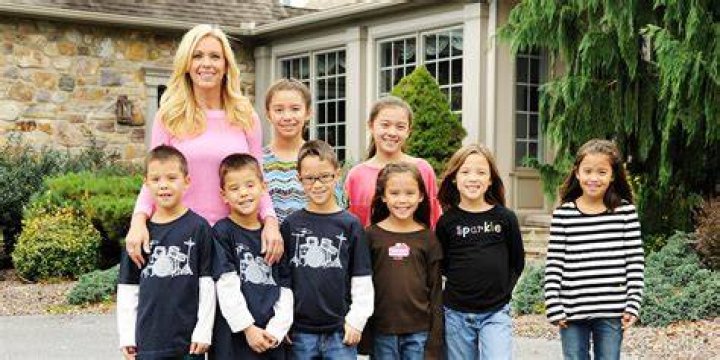 James Fortune New Wife Rhaquele And Kids In The Family- Ex Cheryl And Divorce