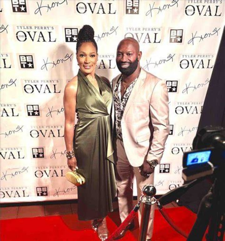 Kron Moore (The Oval) Wiki, Age, Birthday, Married, Boyfriend, Husband, Net Worth
