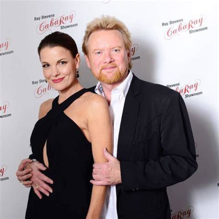 Lee Roy Parnell Net Worth