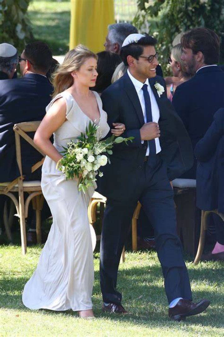Lo Bosworth Husband, Boyfriend Scott, Does She Have A Baby? Net Worth, Instagram