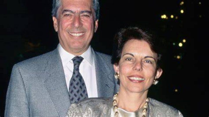 Mario Vargas Llosa Biography, Age, Height, Wife, Net Worth, Family