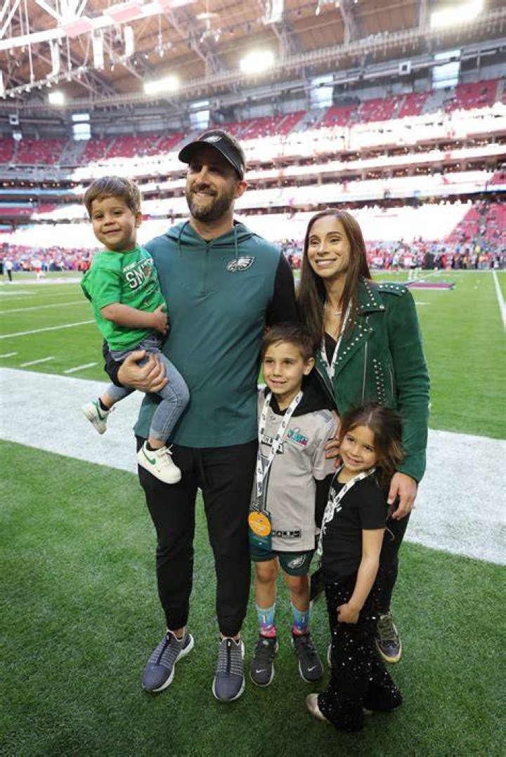Meet Beautiful Wife of Nick Sirianni ·
