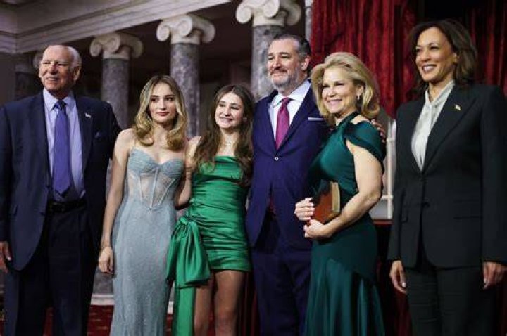 Meet Ted Cruz Daughters Caroline Camille And Catherine Christiane Cruz