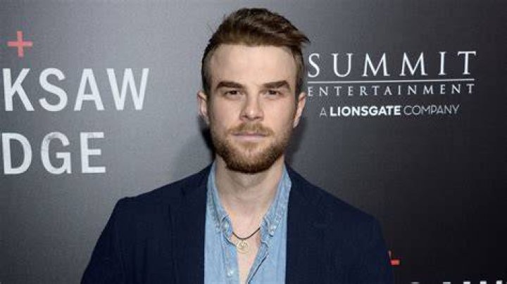Nathaniel Buzolic's Relationship Status Revealed
