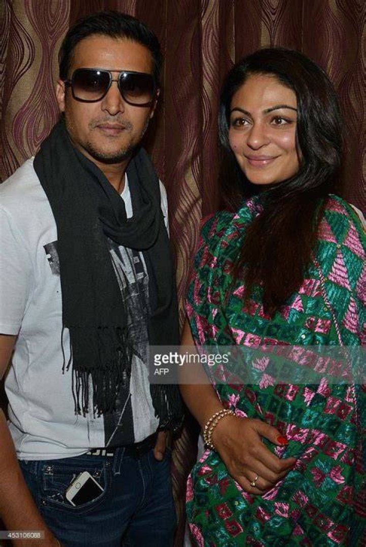 Neeru Bajwa Biography, Age, Height, Husband, Net Worth, Family