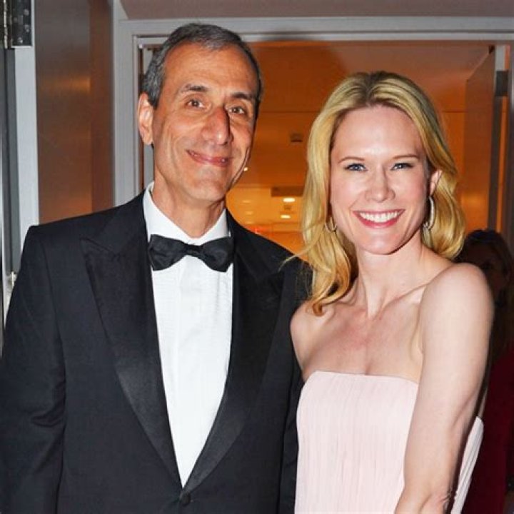 Stephanie March is Married to Husband Dan Benton After Her Divorce With Bobby Flay; Are They Happy?
