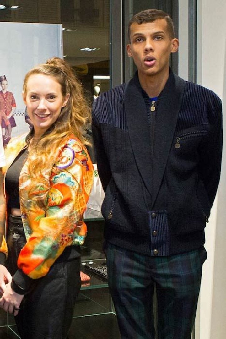 Stromae Height, Weight, Age, Spouse, Family, Facts, Biography |