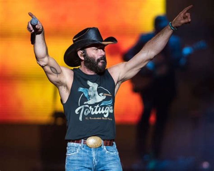 Tim McGraw Age, Height, Weight
