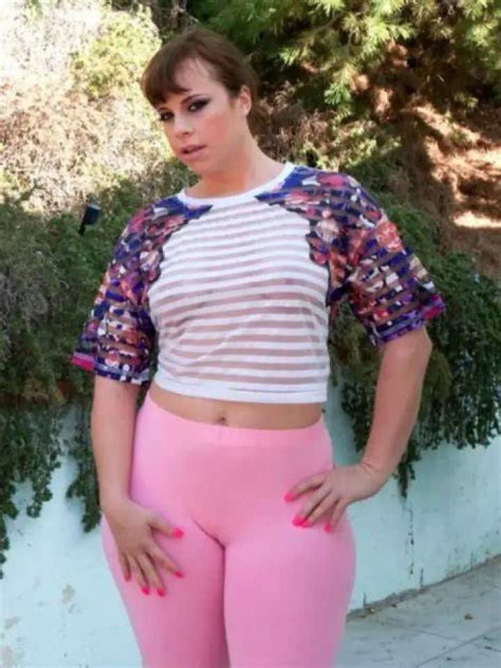 Twomad (Youtuber) Wiki, Biography, Age, Height, Weight, Girlfriend, Net Worth, Career ·