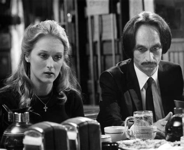 Uncover The Enduring Love Story Of John Cazale And Meryl Streep