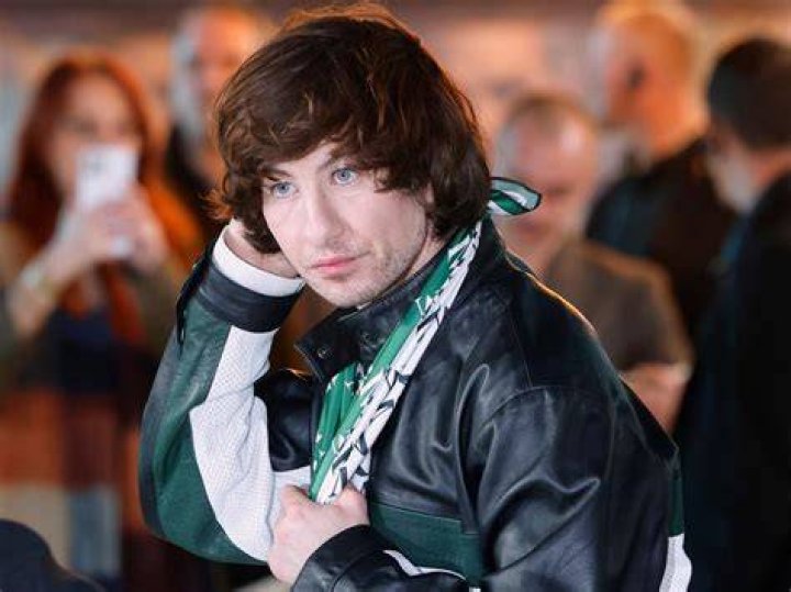 Uncover The Intriguing Truth Behind Barry Keoghan's Height