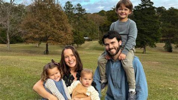 Unlocking The Secrets Of Mary Kate Robertson's Net Worth