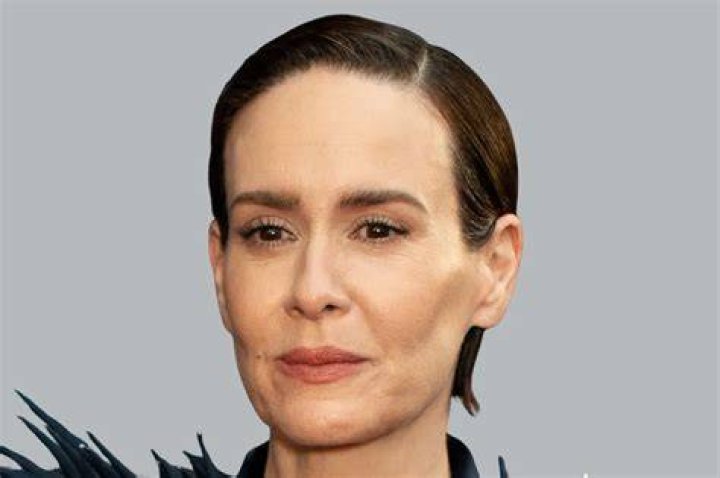 Unveiling Sarah Paulson's Net Worth: Surprising Discoveries