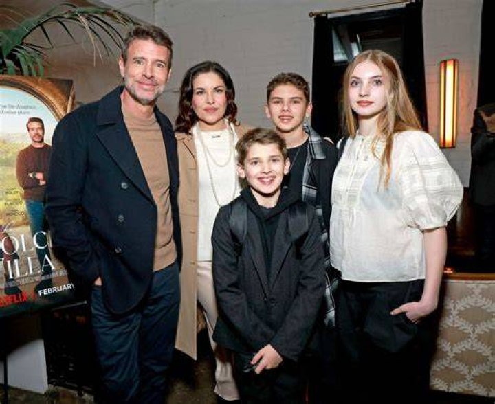 Unveiling Scott Foley's Family Ties And Personal Journey
