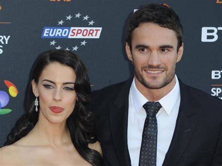 Unveiling The Marital Status Of Jessica Lowndes