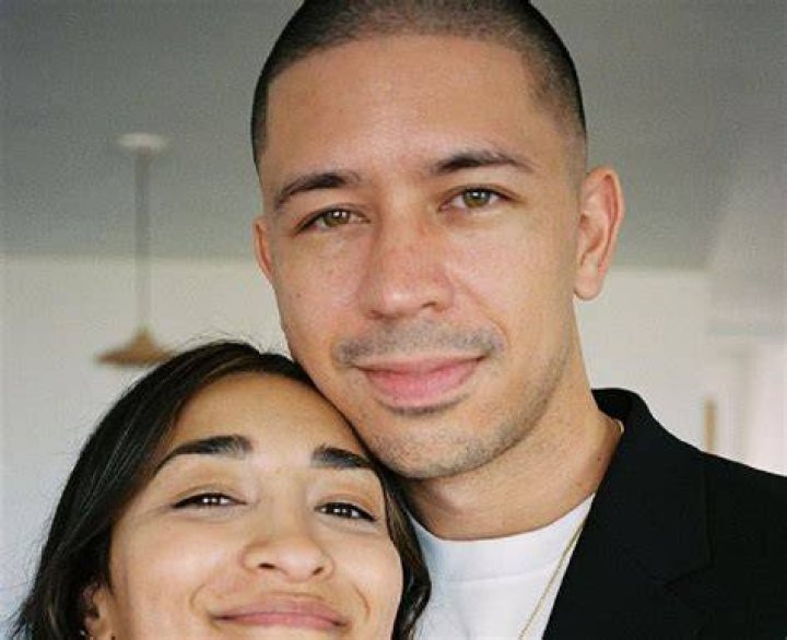 What Ethnicity is Noel Miller, Parents, Age, Wife, Height, Wedding, Height, Net Worth