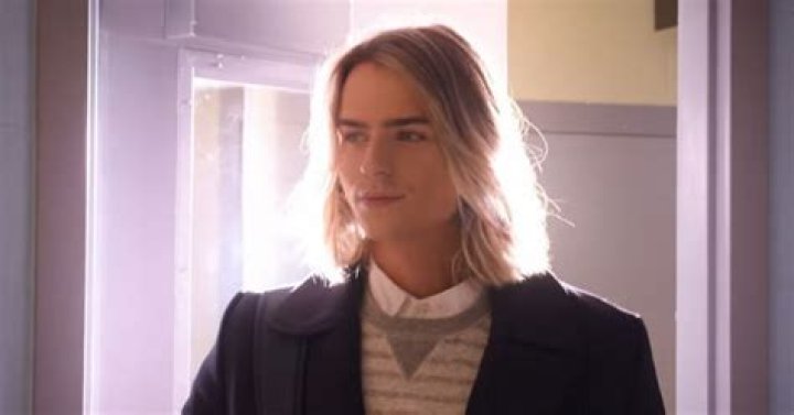 What Is Luke Eisner Height as Tall Girl 2 Premiers On Netflix? Does He Also Have A Girlfriend?