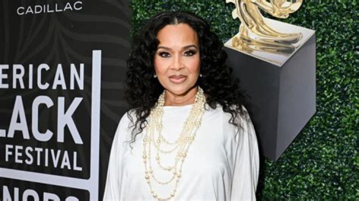 Whats Lisa Raye net worth? Celebrity.fm #1 Official Stars, Business & People Network, Wik ·