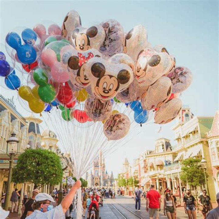 Where can I get Mickey balloons at Disney Springs?