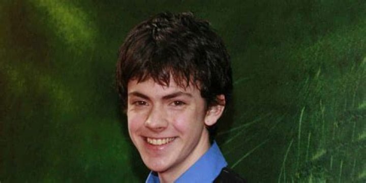 Where is Skandar Keynes now? Wife, Age, Height, Net Worth |